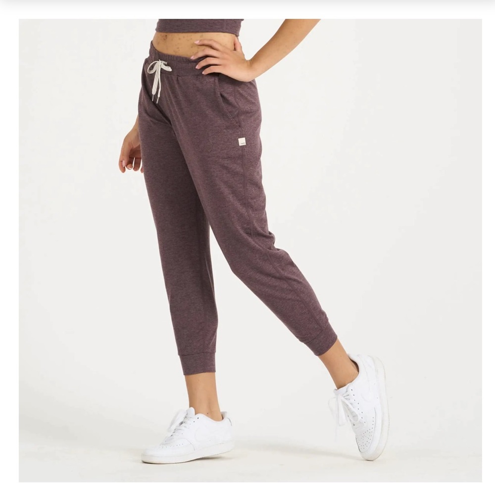 Vuori Performance Jogger Smoked Plum Heather SMALL